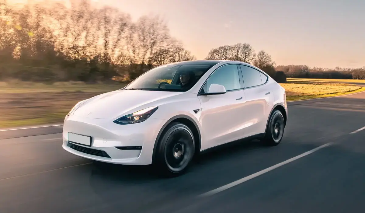 Tesla - Model Y Long Range - Luxury Car Rentals - Preowned Luxury Car - Exclusive Concierge Club.webp